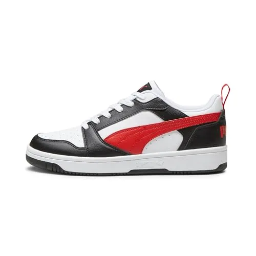 PUMA Rebound V6 Low Unisex Sneaker - Puma White/Red/Black, 44.5 EU - Herren-Sneaker mit perforiertem Zehenbereich und stylischem PUMA Wordmark, ideal für sportliche Looks und Alltag.