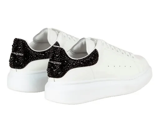 Alexander McQueen Kids Crystal Embellished Oversized Sneakers - Designer Sneaker für Kinder mit Swarovski-Kristallen, atmungsaktiv und rutschfest – der perfekte Freizeitschuh für jeden Anlass!