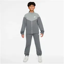 Nike Sportswear Trainingsanzug K NSW DF TRACKSUIT PK FZ für Jugendliche - Sportlicher Trainingsanzug in Grau mit praktischen Eingrifftaschen, ideal für aktive Jugendliche. Hergestellt aus 100% Polyester, maschinenwaschbar und bequem für den täglichen Einsatz.
