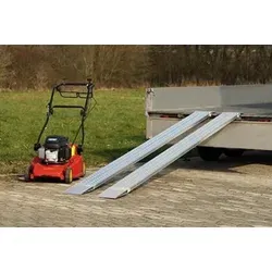 Verladeschiene-Alu L1500mm - Tragkraft 700kg - Transportgeräte & Rampen: Robuste Alu-Verladeschiene mit einer Tragkraft von 700kg, ideal für den einfachen und sicheren Transport von Lasten.