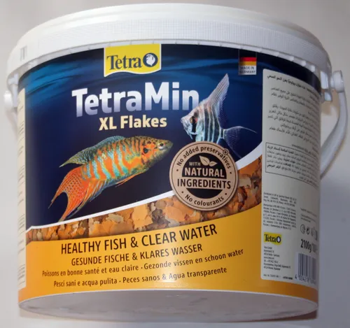 Tetra Min XL Flakes - Hauptfutter für Cichliden & Diskus - Premium Flockenfutter für tropische Süßwasserfische, reich an wichtigen Nährstoffen für ein gesundes Wachstum und lebendige Farben.
