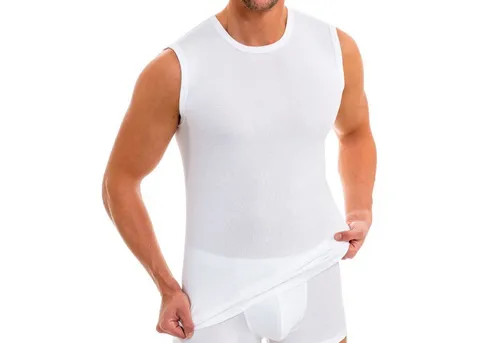 HERMKO Achseltop 3040 Herren Tank Top 3er Pack - Herrenunterhemden aus 100% Bio-Baumwolle, OEKO-TEX® zertifiziert, mit komfortablem Rundhals-Ausschnitt und ärmellosem Design für optimalen Tragekomfort.