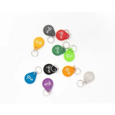 go-e RFID-Chips 10er-Pack für go-e Charger, bunt - Praktische RFID Tags im 10er-Pack zur individuellen Autorisierung an deinem go-e Charger. Ideal zur Personalisierung und einfachen Handhabung beim Laden.