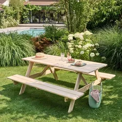 Oviala Garten-Sitzgruppe - Rustikaler Holztisch für 6 Personen - Gartenmöbel-Set mit authentischem Look, aus robustem Hemlock-Holz, ideal für gesellige Mahlzeiten im Freien. Integrierte Bänke und transparente Schutzlackierung sorgen für Langlebigkeit.
