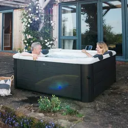 Whirlpool Oslo für 6 Personen - Indoor Outdoor Pool mit LED, 850 Liter für unvergleichlichen Komfort und pure Entspannung