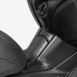 UNIRACING Scratch Saver Yamaha X-MAX 400 '18-'20, Schwarz - Schutzfolie für Yamaha X-MAX 400, schützt vor Kratzern und verleiht dem Fahrzeug eine stilvolle Optik. Einfache Anwendung mit langlebigen, kratzfesten Grafiken.