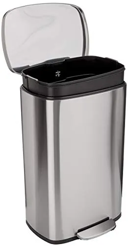 Amazon Basics Rechteckig 50 l Mülleimer für die Küche mit Stahlrohrpedal - Sanft Schließend mit Deckel, für Küche, Bad oder Büro, 13.2 gallons, Satiniertes Nickel