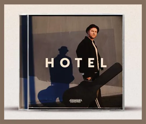 Johannes Oerding "hotel" CD – Neues Album 2026 - Entdecken Sie das neue Album "hotel" von Johannes Oerding. Versiegelt und in Mint-Zustand, bietet diese CD ein einzigartiges Hörerlebnis im Pop-Genre. Ideal für Musikliebhaber!