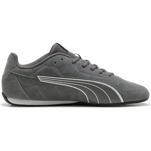 Puma Catch Suede Sneaker für Erwachsene - Stylische Puma Catch Suede Sneaker für Erwachsene, ideal für lässige Outfits und den ganzen Tag bequem. Hochwertiges Material sorgt für ein angenehmes Tragegefühl.