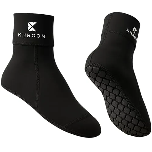 Khroom 3mm Neoprensocken für Herren, Damen und Kinder - Rutschfeste Wassersocken in Schwarz - Vielseitige Neoprensocken für Strand, Beach Volleyball und Wassersport. Ideal für Flossen und sicheren Halt. 3mm dickes Material bietet optimalen Schutz und Komfort bei allen Aktivitäten.