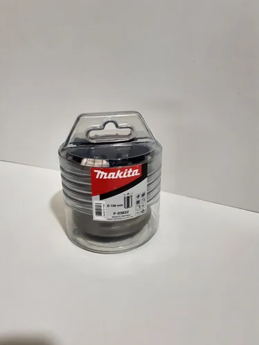 Makita Bohrkrone 100 mm P-03822 - Lochsägen für Beton, Mauerwerk und Stein; TCT-Zähne ermöglichen schnelles Bohren großer Löcher; ideal für präzise und effiziente Arbeiten.