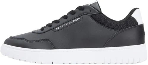 Tommy Hilfiger BASKET CORE LITE LTH Sneaker Schwarz 43 EU - Sportlicher Freizeitschuh mit hochwertigem Leder-Obermaterial, ideal für jeden Tag. Bequeme Passform und stylisches Design mit Logo-Applikation.