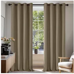 Deconovo Verdunkelungsvorhang Gardinen mit Ösen, Kälteschutz für Schlafzimmer - 2er Set Blackout Vorhänge, wärmeisolierend und maschinenwaschbar bis 30 °C, ideal für einen erholsamen Schlaf und optimalen Lichtschutz.