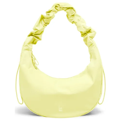 GOT BAG Moon Bag Ruffle Monochrome Edition sea lemon - Stylische Beuteltasche aus recyceltem Ocean Impact Plastic. Hochwertige Verarbeitung und minimalistisches Design vereinen Funktionalität und Umweltschutz. Ideal für den täglichen Einsatz.