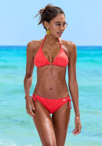 Buffalo Triangel-Bikini Romance - Modischer Struktur-Bikini in Rot - Neckholder-Bikini in auffälligem Rot mit herausnehmbaren Softcups für individuellen Tragekomfort und stylischen Look. Ideal für Strand und Pool.