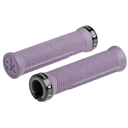 FIZIK Griffe Terra Racefeel Lock-On | Lavander - Leistungsstarke FIZIK Griffe Terra Racefeel Lock-On in Lavander für optimalen Grip und präzises Fahrgefühl. Ideal für anspruchsvolle Radfahrer mit einem schmalen Durchmesser und weichem 20A Soft Compound.