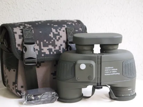 Militär Marine Fernglas 10x50 mit BAK4 Porro und Kompass - Binokulares Fernglas mit 10-facher Vergrößerung, Entfernungsmesser und beleuchtetem Kompass für präzise Beobachtungen auf See. Ideal für Fischer und Wassersportler, wasserdicht und robust.