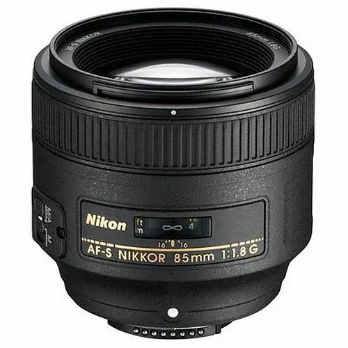 Nikon 2201 AF-S NIKKOR 85 mm 1:1,8G Objektiv - Objektive für Spiegelreflexkameras mit hohem Lichtstärke für klare Aufnahmen bei wenig Licht und integriertem leisen Autofokus für präzise Ergebnisse.