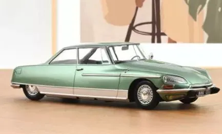 NOREV 1:18 Citroën DS 21 Le Léman 1968 - green met. 181750