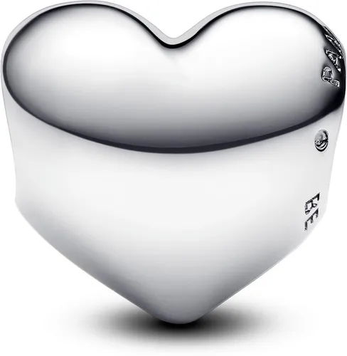 PANDORA Moments Be Love Gravierbares Herz Charm - Bead Charms für Damen, personalisierbar mit deiner Liebesbotschaft auf einem eleganten, polierten Herz-Charm.