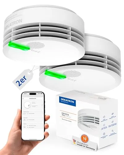 Hekatron Genius Plus Rauchmelder – 10 Jahre Batterie, Testsieger - Rauchmelder mit 10 Jahren Batterielaufzeit und über 85 dB Alarm, ideal für Familien. App-unterstützt für digitale Wartung und einfache Montage mit Klebepad oder Bohrung.