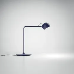 Artemide Ixa Tischleuchte Anthrazit 3000K - Elegante Tischleuchte der IXA-Kollektion von Artemide, inspiriert von Alexander Calder. Bietet präzise Lichtsteuerung und kunstvolles Design für stilvolle Beleuchtung.