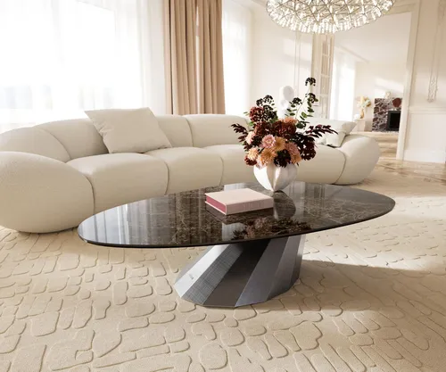 DELIFE Couchtisch Edge Oval 140x75 cm - Eleganz in Dunkelbraun mit Metallic Silber - Dieser stilvolle Couchtisch aus italienischer Laminam® Keramik beeindruckt mit fugenloser Oberfläche und einzigartiger Marmoroptik. Das geschwungene Metallgestell in Silber verleiht jedem Wohnraum einen modernen Touch.