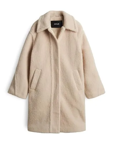 OPUS Teddyfell-Mantel 'Heddy' in Camel, Größe 36 - Klassischer Damenmantel mit weichem Teddyfell und praktischem Umlegekragen. Ideal für kühle Tage, bietet er lässigen Komfort und Eingrifftaschen für einfache Aufbewahrung.