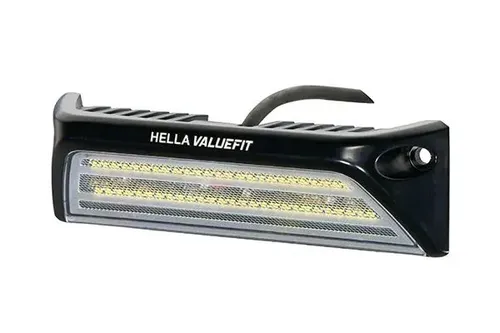 HELLA VALUEFIT LED Vorzeltleuchte - 12V/24V Außenleuchte für Wohnmobile - Autoscheinwerfer-Komplettsets mit homogenen Lichtverteilung, ideal für Eingangsbereiche, ECE-geprüft und mit IP69K Schutz für maximale Wetterbeständigkeit.
