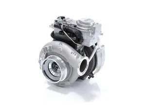 Turbolader NEU T918631 CUMMINS 3793764H - Hochwertiger Abgasturbolader von BTS TURBO für zuverlässige Leistung. Alternativnummern: 3793764H, 3793764, 3793765. Kaution: 297,50 EUR inkl. MwSt. Ideal für den professionellen Einsatz in Fahrzeugen.