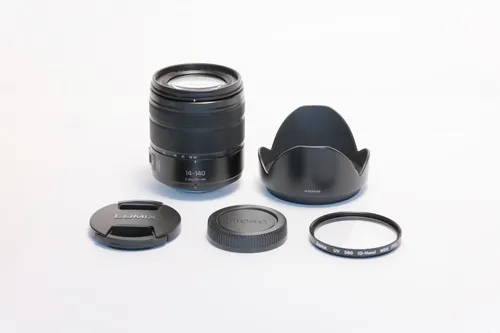 Panasonic H-VS014140 14-140mm Zoomobjektiv - Supertele-Zoomobjektiv mit 10x Zoom, optischem Bildstabilisator und ideal für Micro Four Thirds Kameras, perfekt für vielseitige Fotografie.