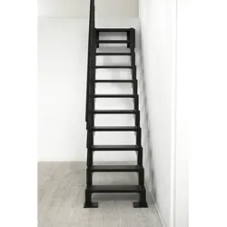 Minka Raumspartreppe Modulario Mini 36 - 300cm Geschosshöhe in Weiß - Kompakte Innentreppe aus pulverbeschichtetem Stahl. Flexibel anpassbar, ideal für kleine Wohnungen und Maisonette-Ebenen. Robust, langlebig und in stilvollem Design, passt sie sich harmonisch in jedes Zuhause ein.