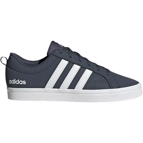 adidas VS Pace 2.0 Schuhe für Herren - Freizeitschuhe & Sneaker, stylischer Skate-Vibe mit Gummiaußensohle für besten Grip und mindestens 50 % Recycling-Anteil im Obermaterial – ideal für umweltbewusste Fashion-Liebhaber.