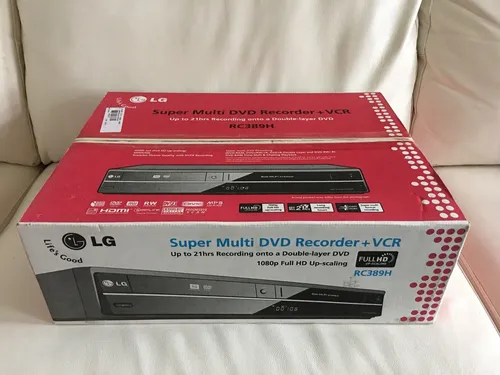 LG RC389H DVD-Recorder: DVD-VHS-Kombigerät mit 1080p Upscaler - DVD-Player / -Recorder: DVD-VHS-Kombigerät mit 1080p Upscaling für gestochen scharfe Wiedergabe und vielseitige Aufnahmeformate. Ideal für Filmfans und Sammler!