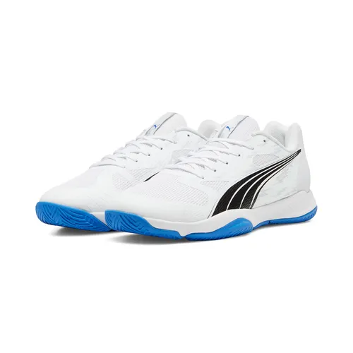 Puma Hallen-Indoorschuhe Eliminate Turbo 2024 - Weiss/Blaue Herren - Herren-Sportschuhe für explosives Spiel mit COURTCAGE, ProFoam und PUMAGRIP Technologie. Ideal für schnelle Bewegungen und Stabilität auf dem Platz.