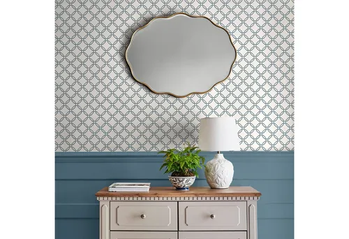 Laura Ashley Vliestapete Westminster, Blau - Elegante Vliestapete mit historischem Spalierdesign, perfekt für stilvolle Wandgestaltungen. Maße: 52x1000 cm, ideal für kreative Raumkonzepte.