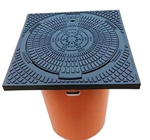 Kontrollschacht DN315 mit Edelstahl Öffnungshilfe - Gartenentwässerung mit begehbarem Schachtdeckel, der sich leicht öffnen lässt und eine Kindersicherung bietet. Ideal für die Ableitung von Schmutz- und Regenwasser.