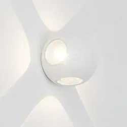 AEG LED Außenwandleuchte Gus dimmbar 4x3W - Stilvolle Wandleuchte für den Außenbereich mit warmweißem Licht. Dank IP54-Schutz ideal für den Außenbereich geeignet und sorgt für eine angenehme Atmosphäre.
