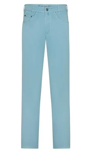Joker Jeans Walker 3515/0229 Sky (W40/L32) - Moderne Five-Pocket-Jeans mit geradem Beinverlauf und normaler Leibhöhe. Hergestellt aus hochwertigem Baumwollstoff, pflegeleicht und für den täglichen Einsatz ideal.