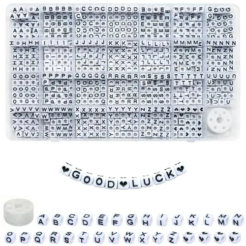 Lnvision 810 Stück Buchstabenperlen A bis Z und Love Herz Weiß Acryl Würfelperlen Quadratisch Spacer Alphabet Buchstaben Perlen 6x6mm Spacer Zwischenperlen Schmuck DIY Basteln