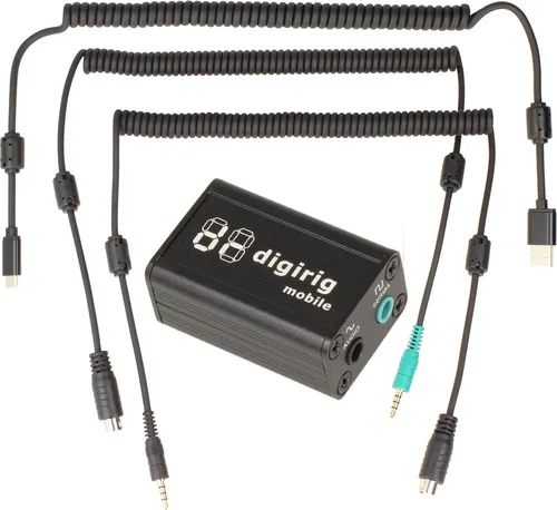 Minadax DIGIRIG Mobile KIT | Digital-Interface für Amateurfunk - Vorsatzlinsen für Amateurfunk, kompaktes Design für mobile Nutzung, integriert Audio-Codec, CAT-Steuerung und PTT über USB, kompatibel mit verschiedenen Yaesu Transceivern.