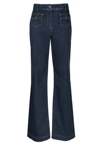Bianca MELBOURNE Bootcut-Jeans 42 - Die Bianca MELBOURNE Stretch-Jeans in modischer Bootcut-Form bietet höchsten Tragekomfort dank hochwertiger Baumwollmischung. Praktische Pattentaschen und vielseitige Kombinationsmöglichkeiten machen sie zum perfekten Kleidungsstück für jeden Anlass.