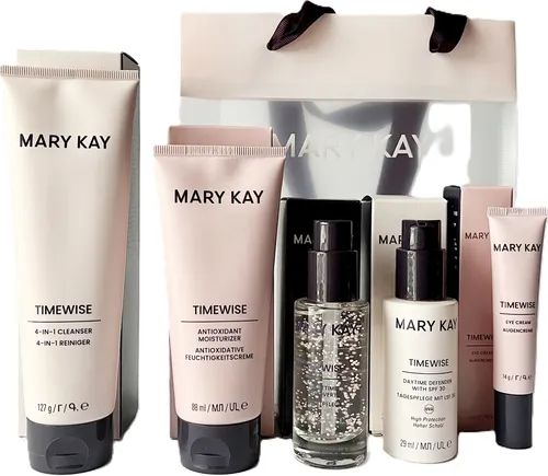 MARY KAY TimeWise Ultimate Wunder-Set für normale/trockene Haut - Umfassendes Hautpflege-Set mit 4-in-1-Reinigungsmittel, feuchtigkeitsspendender Pflege und LSF 30 für den Tag. Ideal für die tägliche Pflege und Unterstützung der Haut.