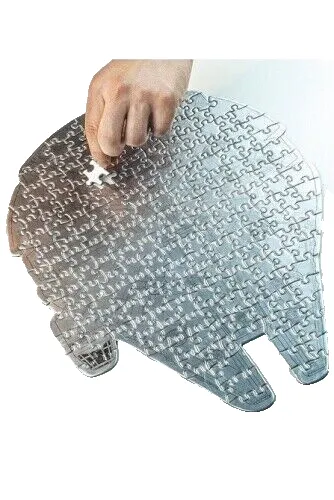 Star Wars Millenium Falcon Puzzle 201 pieces in 3D Box