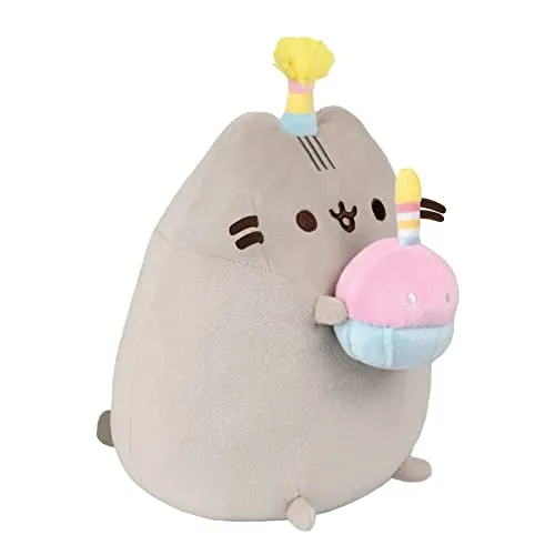 Pusheen Birthday Party Plüschtier, ca. 24 cm - Puppen: Süßes und hochwertiges Pusheen Maskottchen mit Kuchen, ideal für Kinder ab 0 Monaten. Weiches Material und liebevolle Details machen es zum perfekten Spielgefährten.