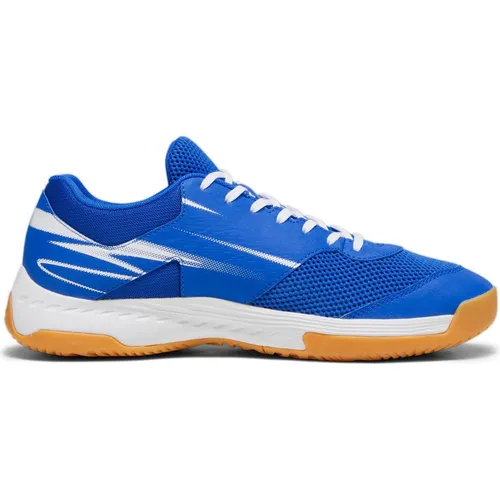 PUMA Unisex Varion II Indoor Court Shoe - Team Royal White Gum, 42.5 EU - Fußballschuhe mit atmungsaktivem Variomesh-Obermaterial und stabilisierendem Rahmen für optimalen Halt und Komfort auf dem Spielfeld.