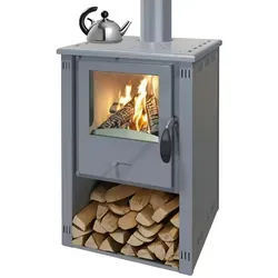 ECOfoxx Kaminofen Pella gussgrau mit Herdplatte - 5,40 kW, EEK A+ - Kaminofen in gussgrau, ideal für umweltbewusstes Heizen mit Holz und Holzbriketts. Hoher Wirkungsgrad von 81,40% und Energieeffizienzklasse A+ für optimale Wärme.
