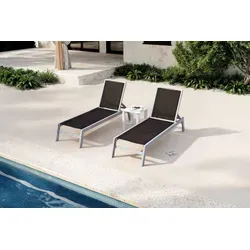 VILLANA 2er-Set Sonnenliegen, silber/schwarz, Alu/Textil, 198x66x32cm, mit Beistelltisch 45x45cm