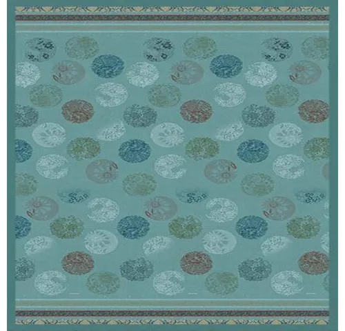 Bassetti PLAID FLORENCE Turquoise 180x250 - Hochwertiges Plaid FLORENCE mit kunstvollem Design, weich und leicht. Ideal zum Einkuscheln oder als stilvolles Wohnaccessoire. Bringt mediterranes Flair in Ihr Zuhause.