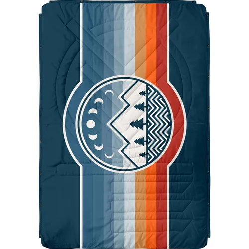 VOITED CLOUDTOUCH 4in1 Decke 2026 camp vibes two - Fashion Accessoires – Die vielseitige 4-in-1 Wärmedecke für Camping und Zuhause, die sich als Decke, Schlafsack, Umhang und Kissen nutzen lässt. Hergestellt aus recyceltem Material, leicht und waschmaschinenfest.